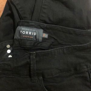 Torrid black jeans 18R